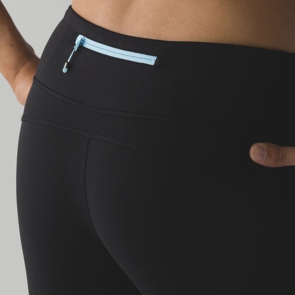 Lululemon size 2 Run the World black leggings - Picture 8 of 16